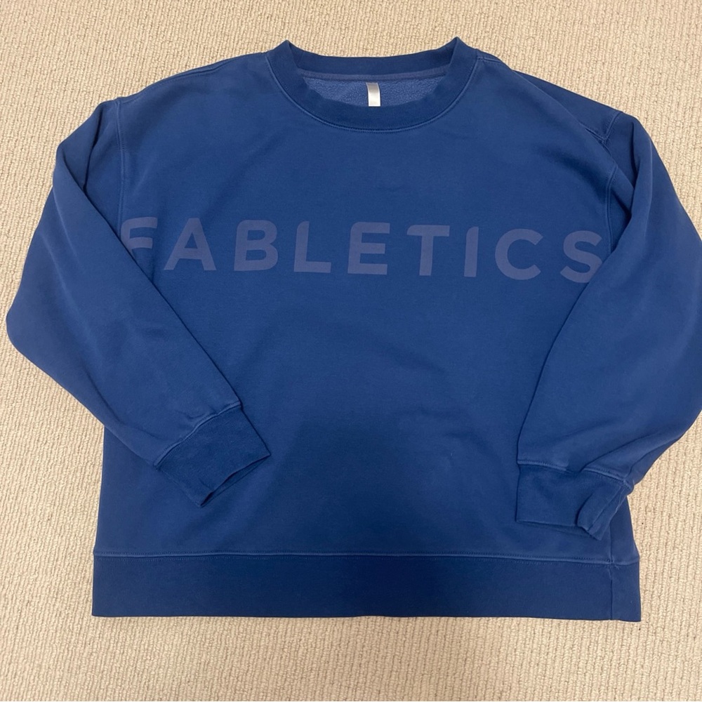 New Fabletics Women’s Alina Eco Go-To Crewneck Sweatshirt Navy Peony - Large